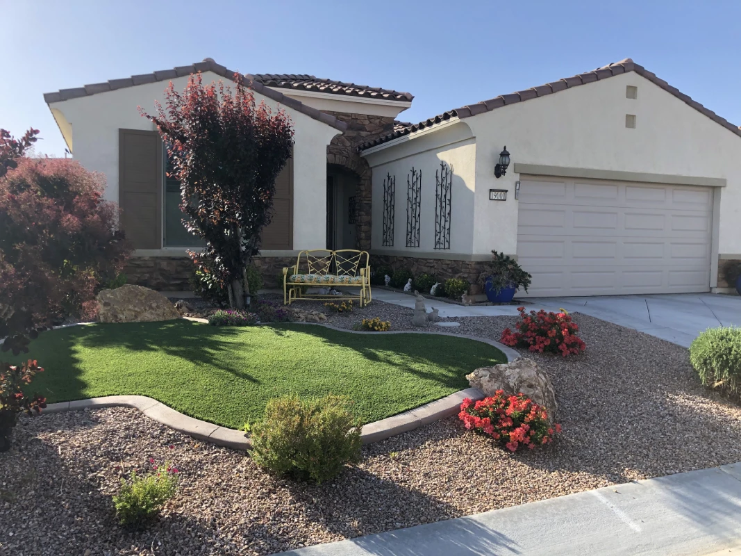 DeWitt Landscaping Ideas for a Yard That Feels More Personal